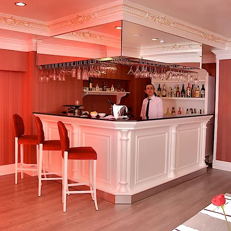 Perula & Hotel Istambul