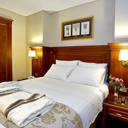 Hotell Perula & Istanbul