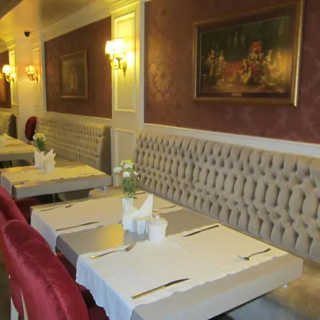 Perula & Hotell Istanbul