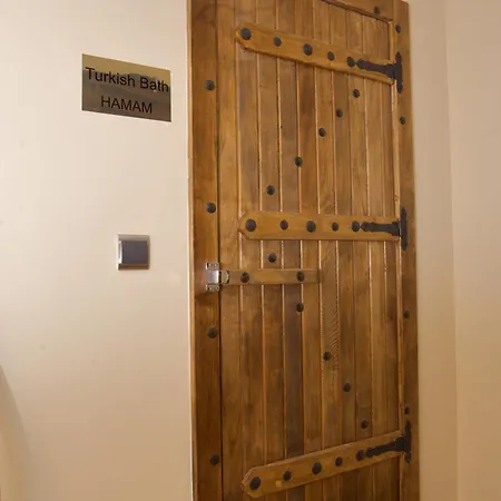 Hotel Perula & Istanbul